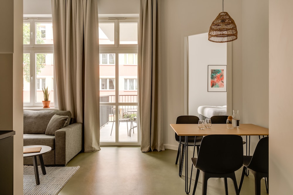 One Bedroom Apartment - Photo 11