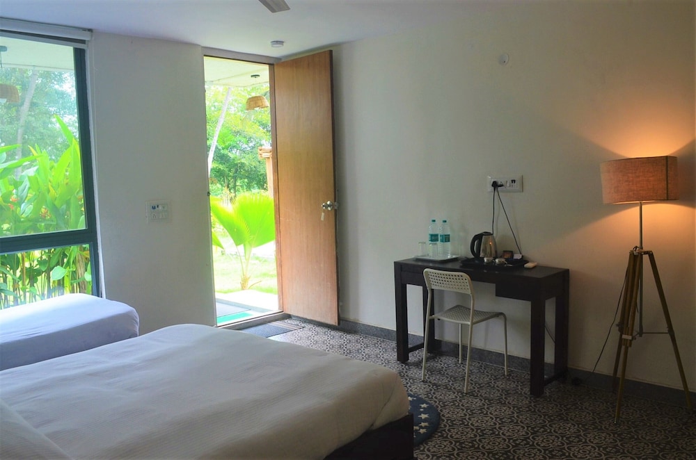 Deluxe Room - Photo 1
