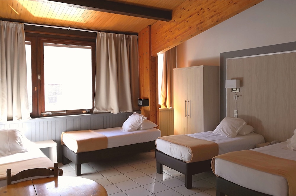 Quadruple Room photo 1