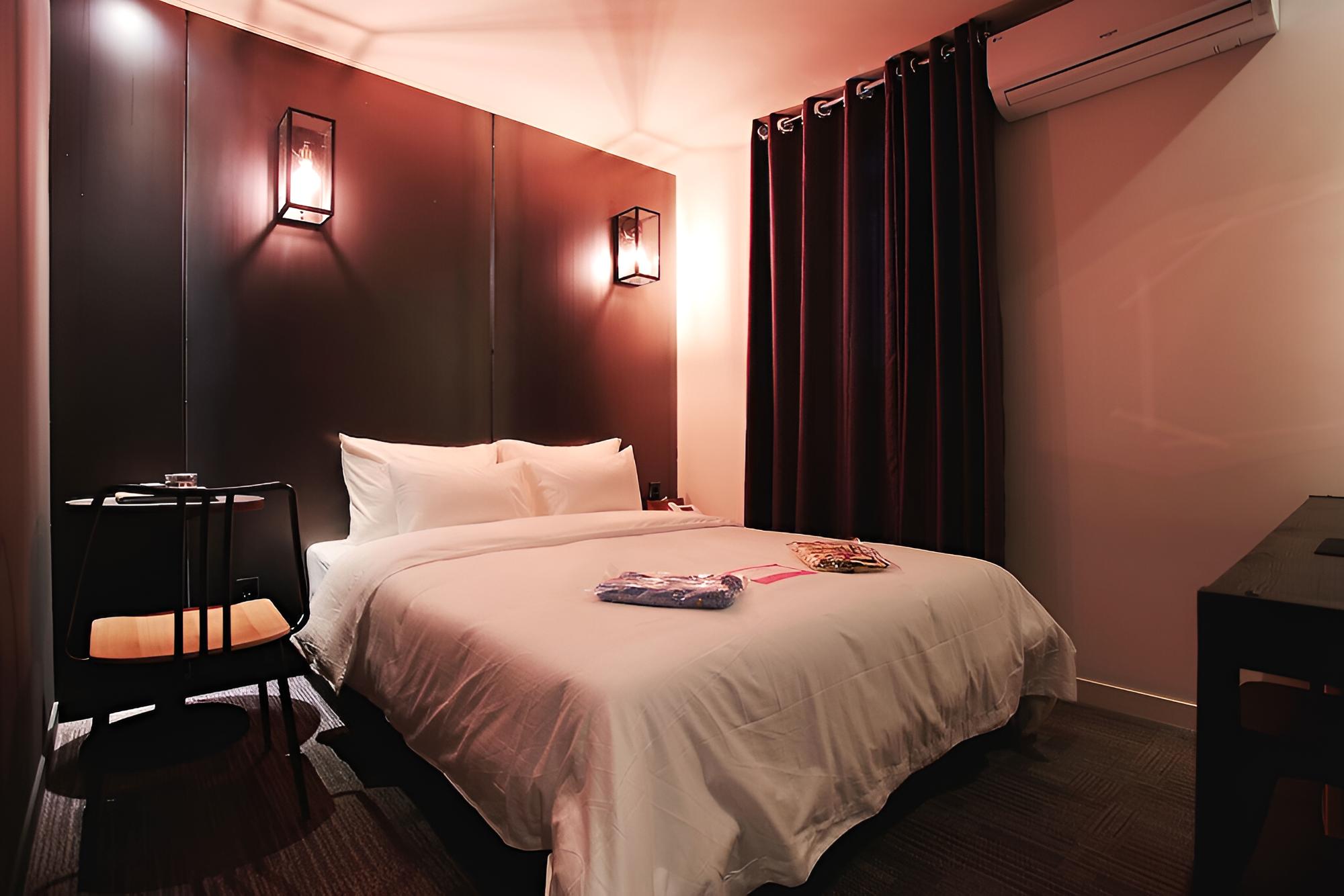 Room (Standard room) - Photo 30