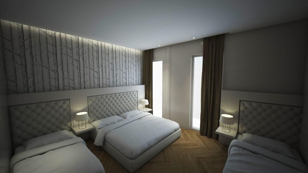 Quadruple Room, Balcony, Partial Sea View photo 1