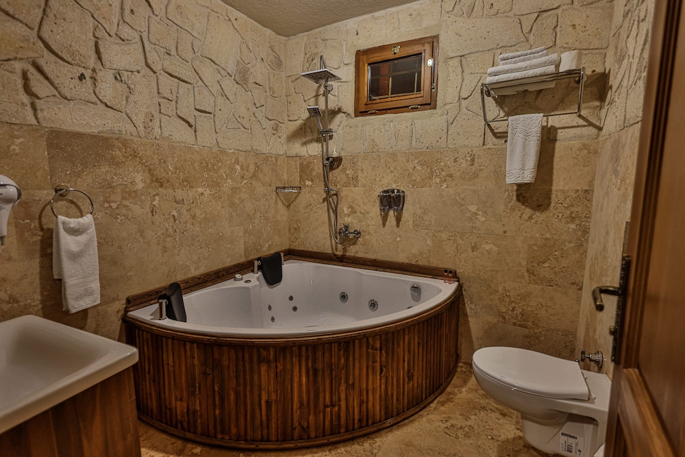 Comfort Room photo 3