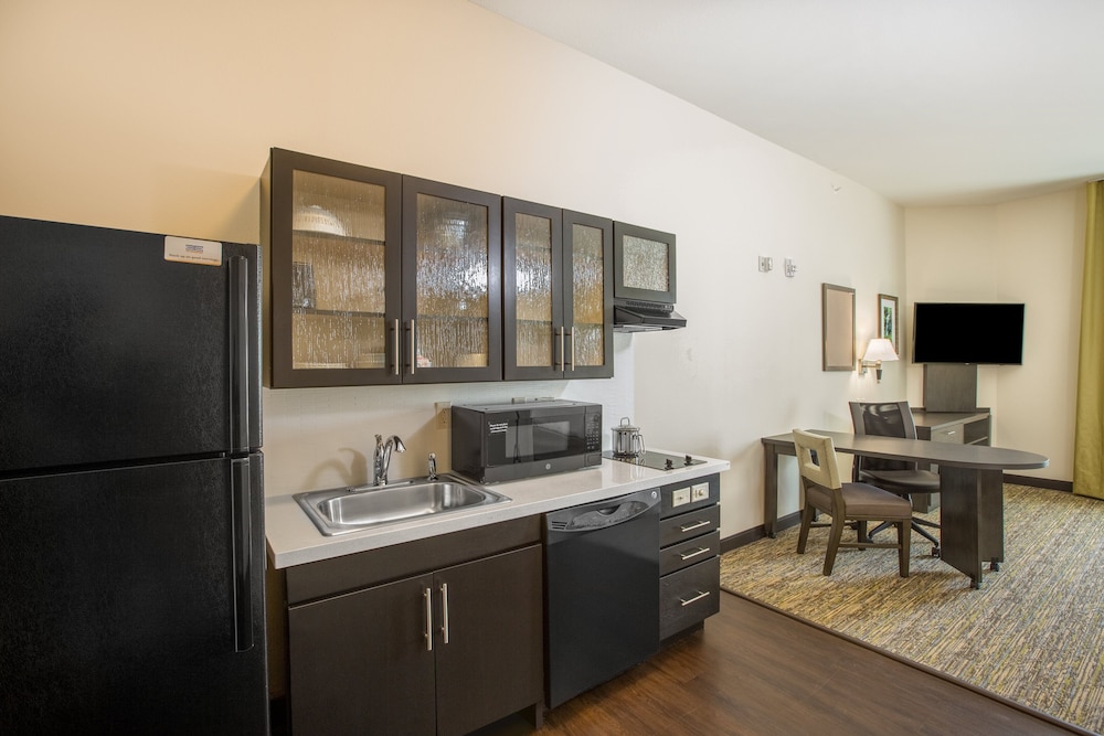 Studio Suite, 2 Queen Beds, Accessible (Communication Accessible) - Photo 8