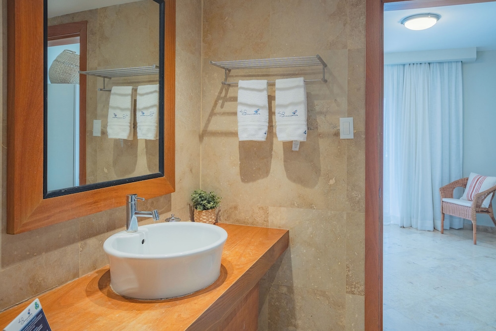 Deluxe Suite, 2 Bedrooms