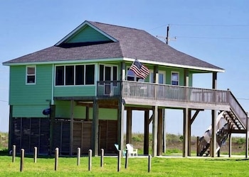 House, 2 Bedrooms
