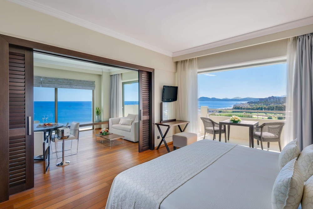 Luxury Suite, Sea View (Elite Club) - Photo 1