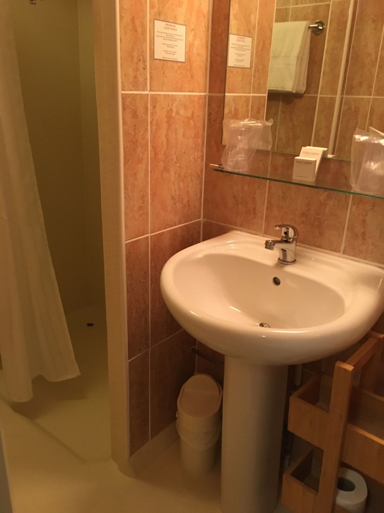 Standard Double Room, Ensuite (Room 1) photo 3