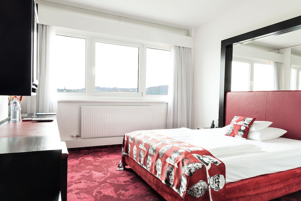 Superior Room, River View