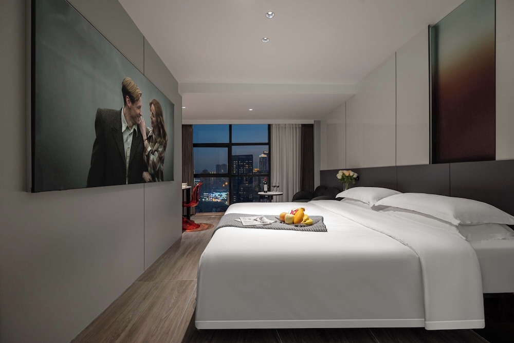 Senior Double Room, City View