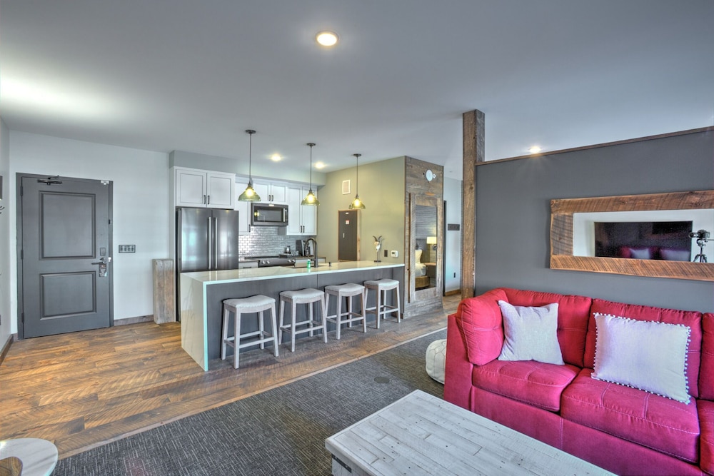 Premium Suite, 1 Bedroom - Photo 4