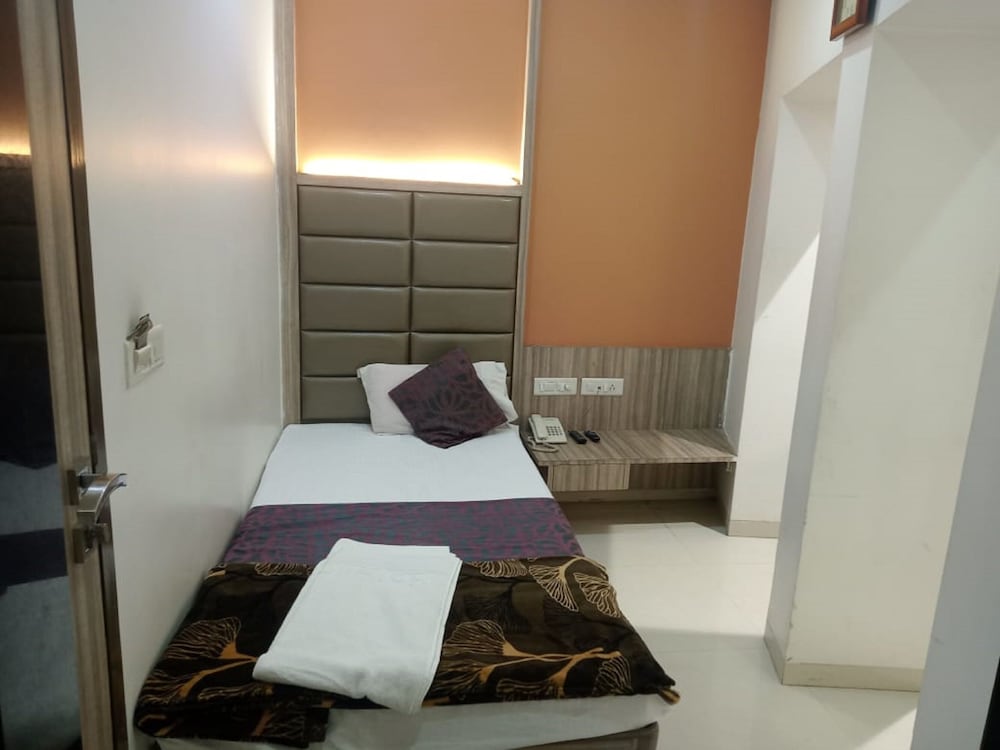 Standard Room photo 1