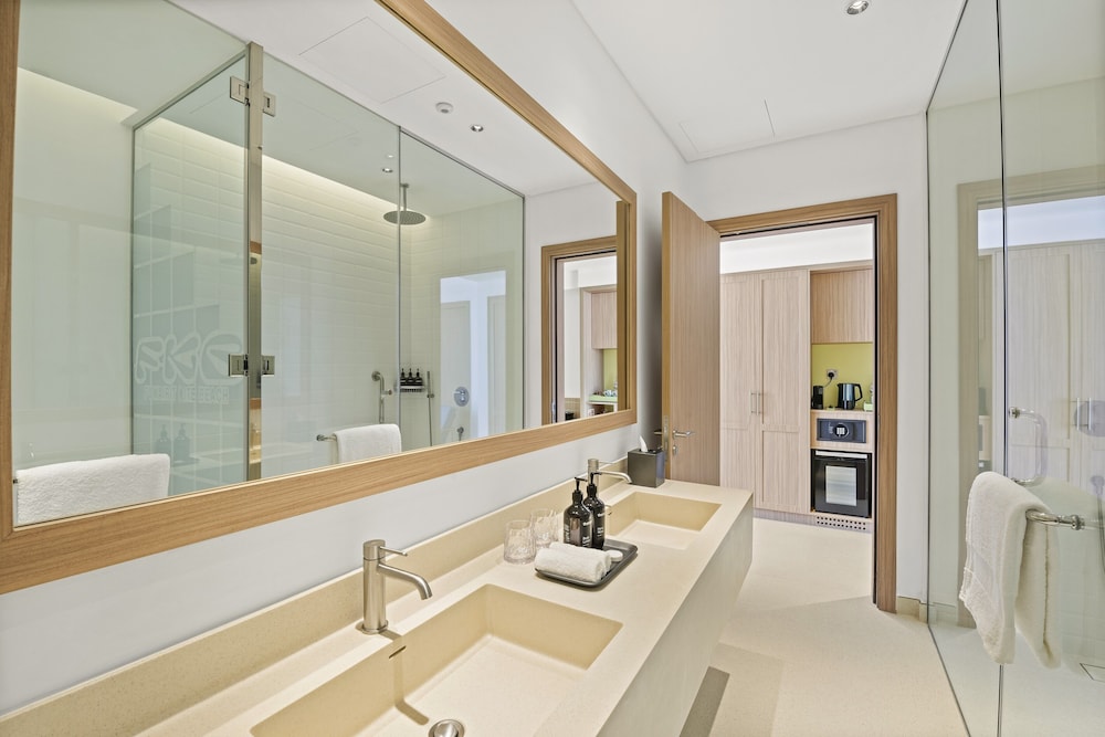 Twin Kite Beach Room with Sea View - Photo 5