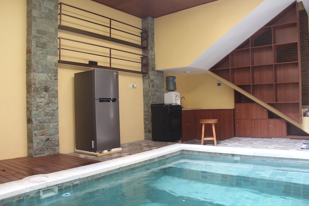 Terrace Room - Photo 20