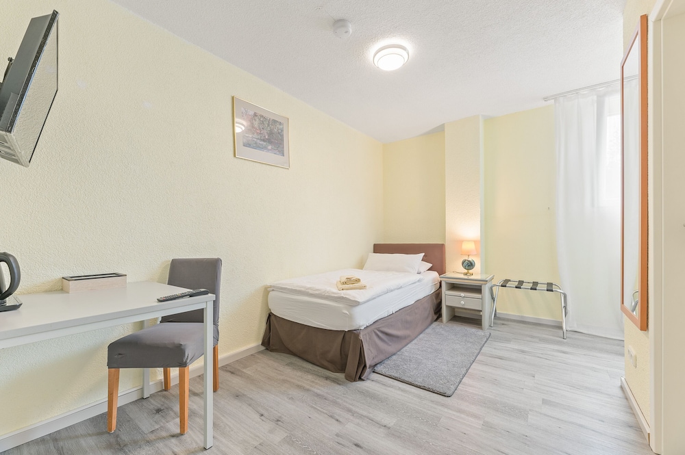 Standard Single Room, Private Bathroom