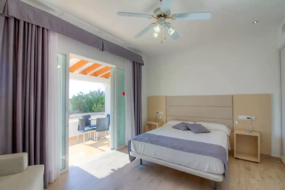 Superior Bungalow, Terrace photo 3