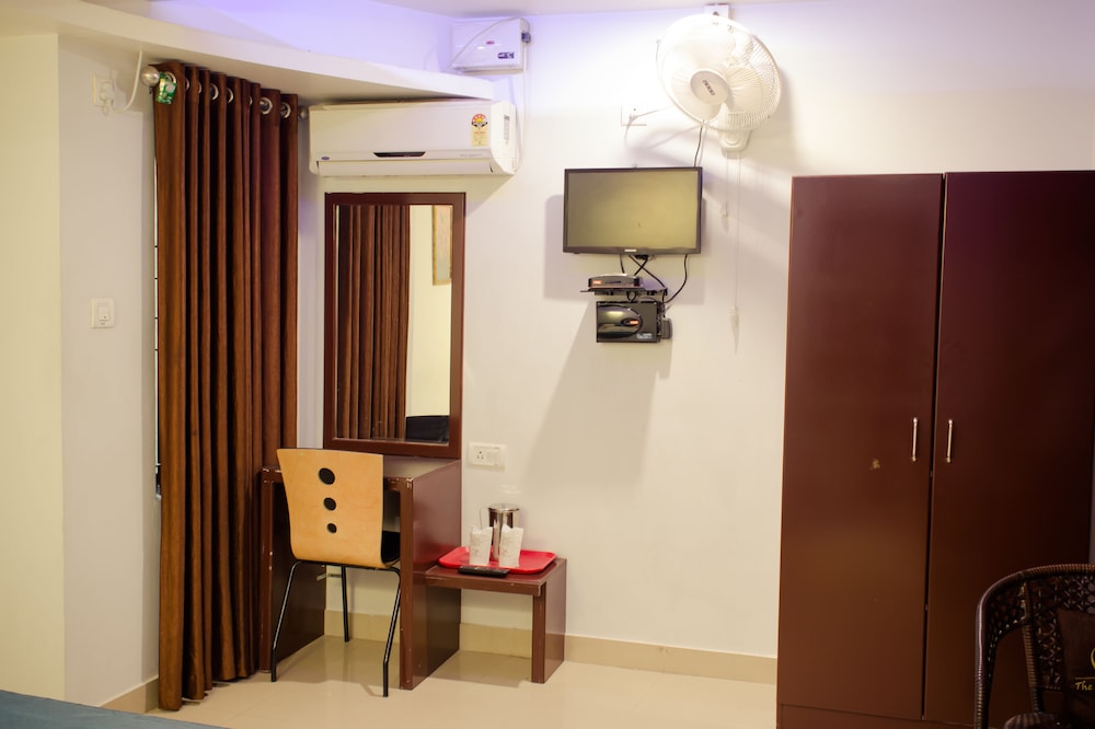 Deluxe Double Room, 1 Double Bed photo 3