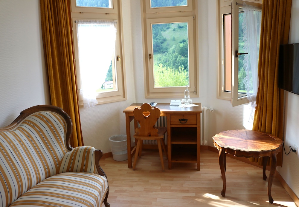 Superior Double or Twin Room photo 2
