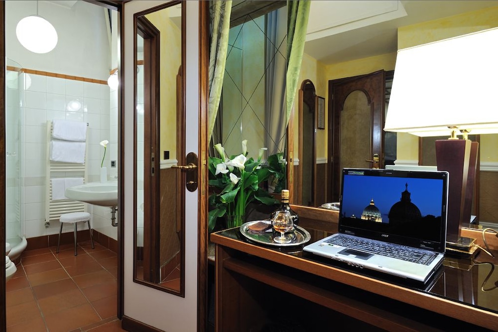 Double Room Single Use
