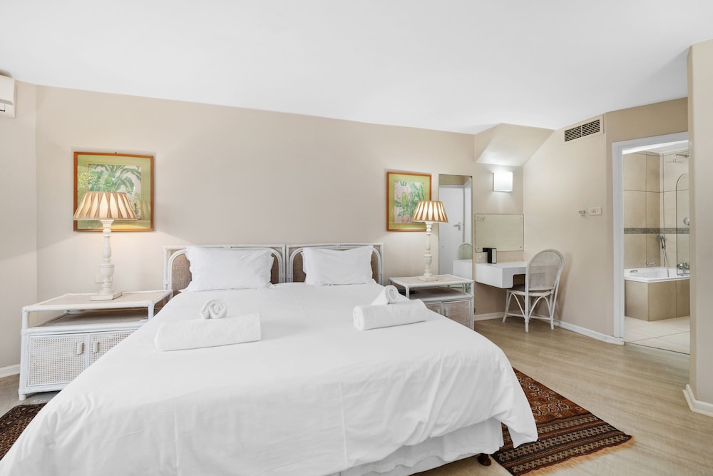Classic Villa, 2 Bedrooms photo 1