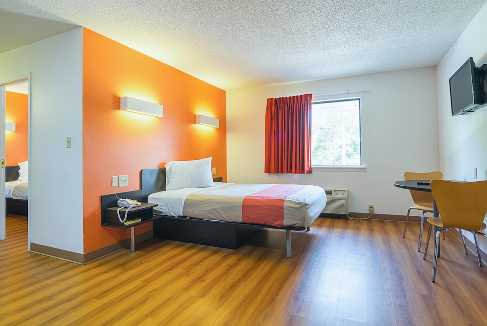 Deluxe Room, 2 Double Beds, Smoking, Refrigerator & Microwave