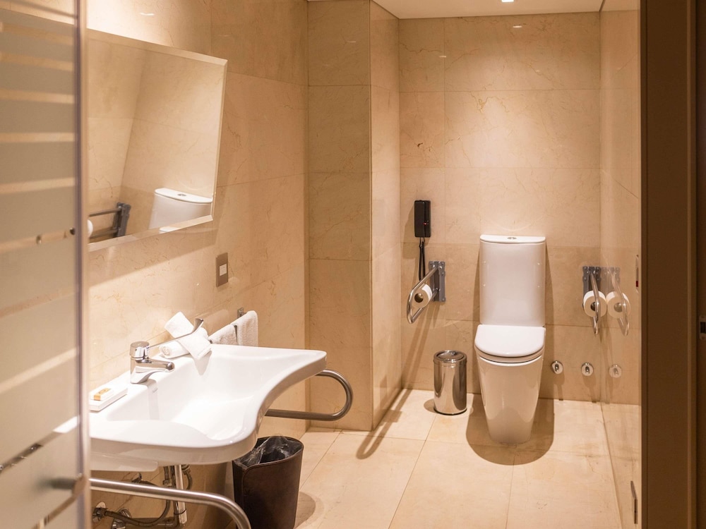 Deluxe Suite, 2 Twin Beds, Accessible, Park View