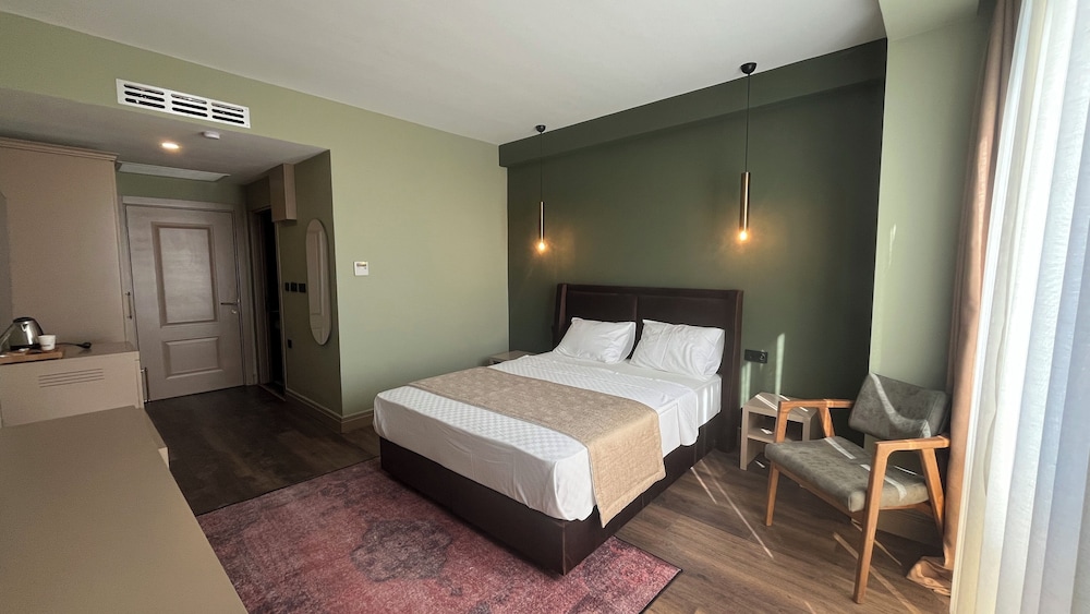 Standard Room, Garden View