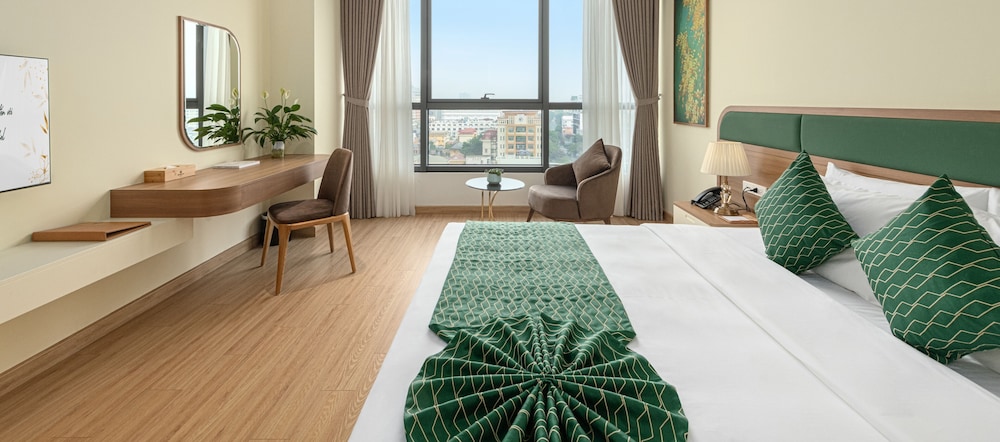 Deluxe Room - Photo 10