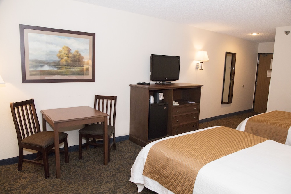 Standard Room, 2 Double Beds, Non Smoking photo 2