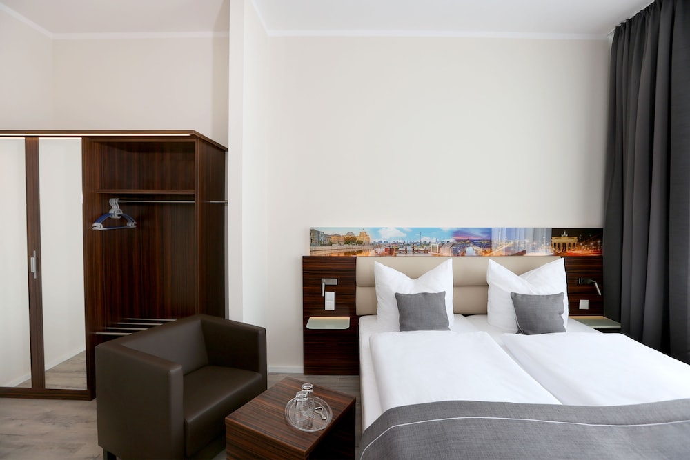 Comfort Double Room, Courtyard Area
