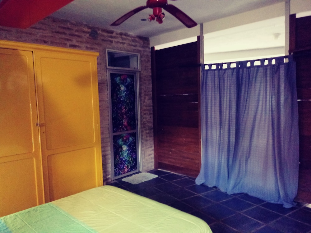 Family Cabin, 1 Bedroom, Mountain View, Corner (Zafiro) photo 3