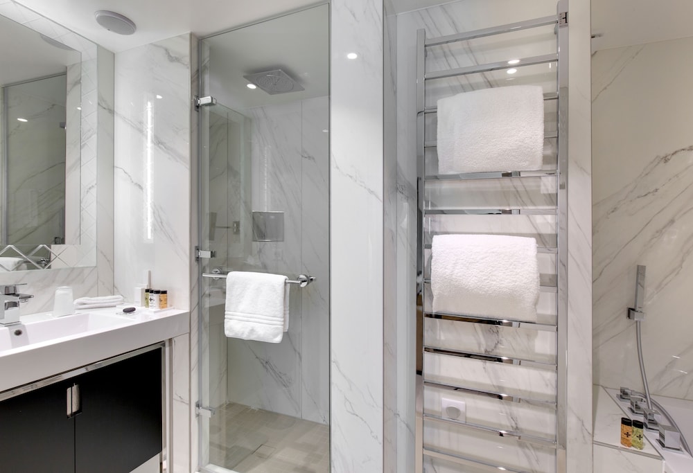 Classic Double Room, City View photo 2