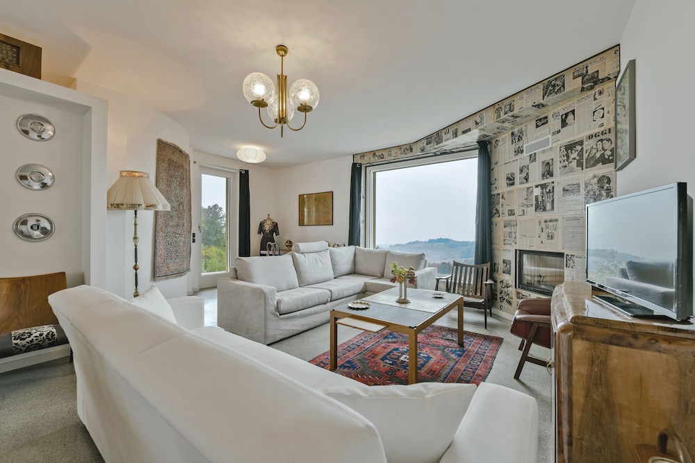 Villa, 5 Bedrooms photo 1