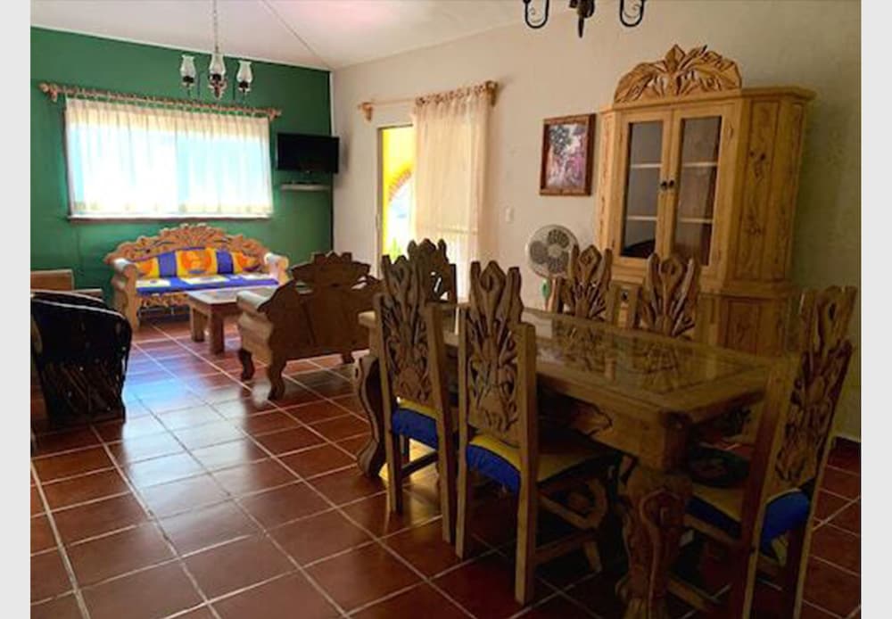 Traditional Room photo 1