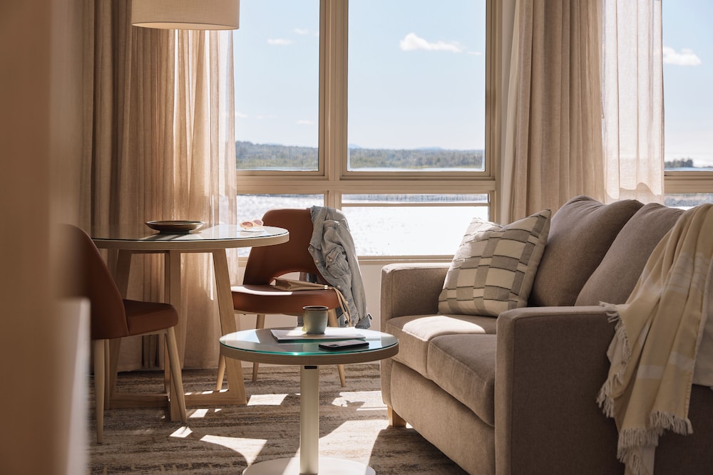 Superior Water View King - Photo 5