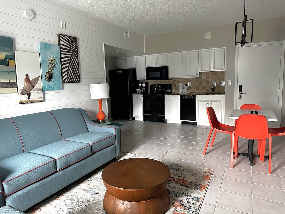 Suite, Multiple Beds, Accessible, Non Smoking (Efficiency)