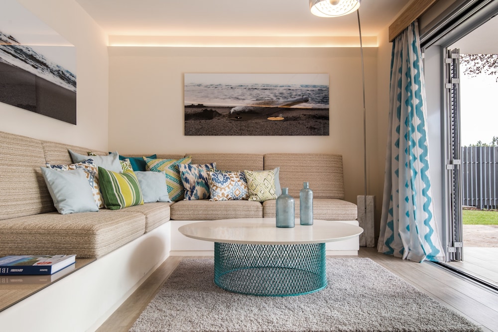 Suite, 2 Bedrooms (Garden Pool)