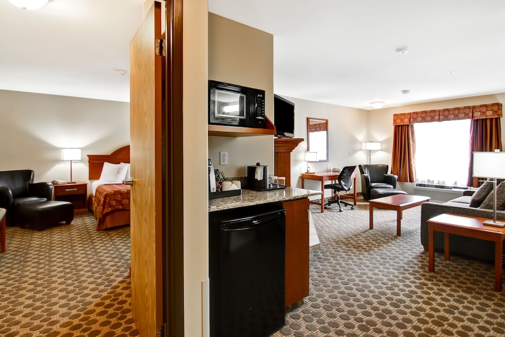 Executive Suite, 2 Bedrooms, Fireplace photo 1