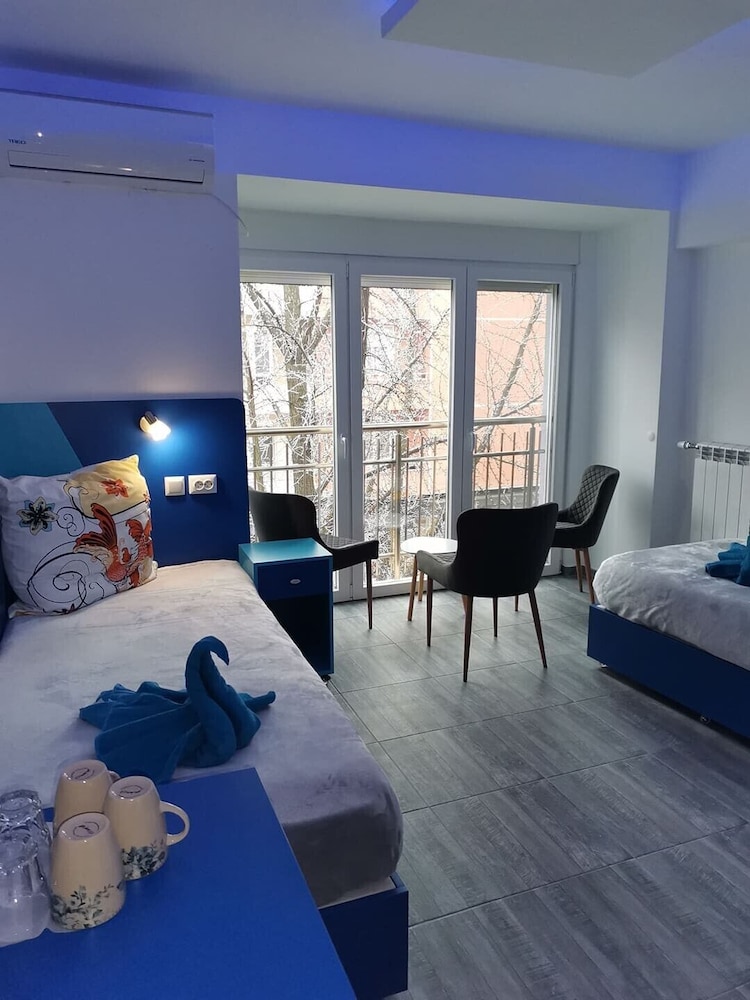 Standard Twin Room (LYRA) photo 3