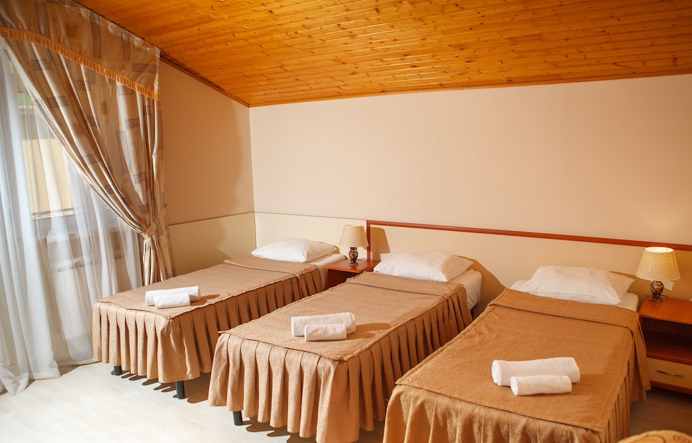 Family Triple Room photo 2