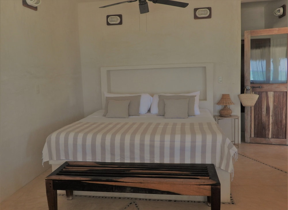 Quadruple Room, Ocean View