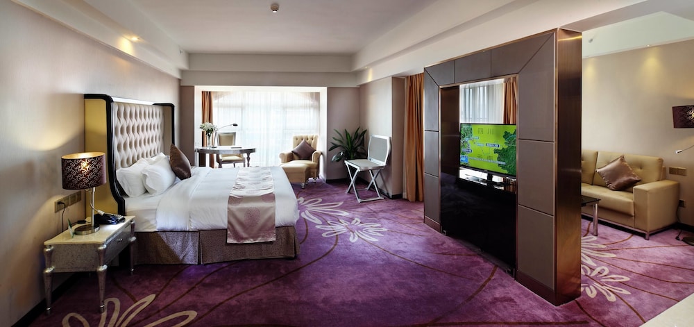 Executive Suite photo 2