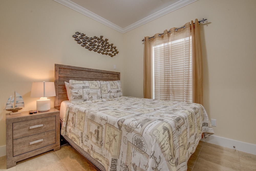 House, 4 Bedrooms, Private Pool (3 Bathrooms - Anchors Away) photo 1