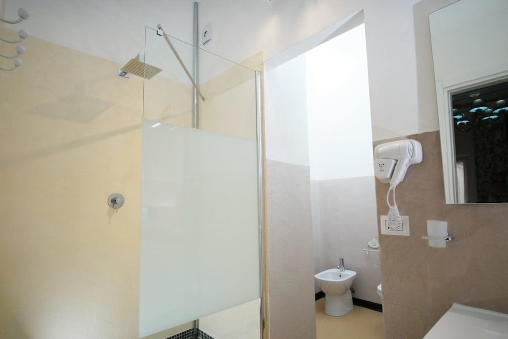 Double Room, Private Bathroom (Shabby Chic), photo 6