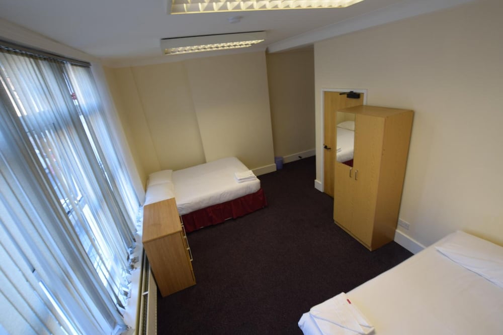 Double Room - Photo 4