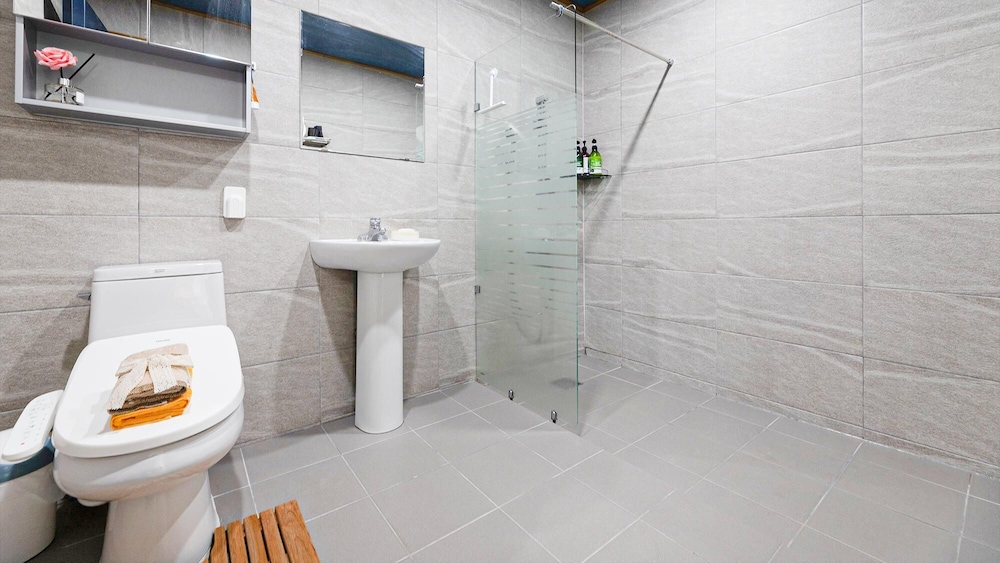 Basic Room, 1 Bedroom (andolorem pension) - Photo 9