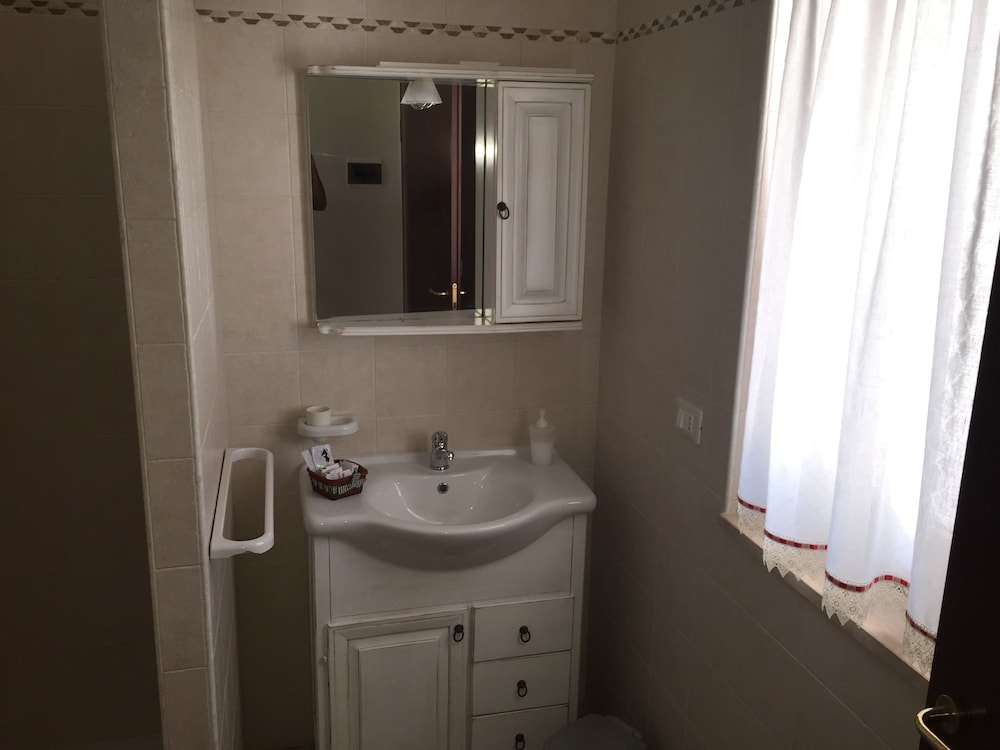 Double or Twin Room photo 3