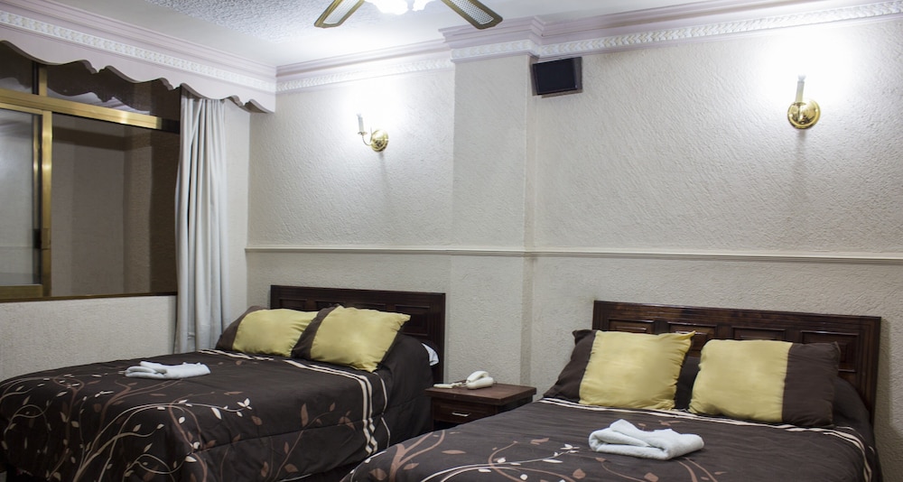 Economy Double Room photo 1
