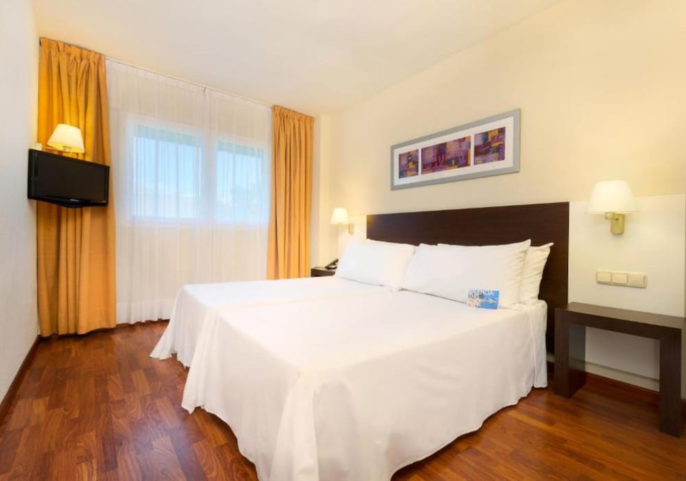 Double Room (M) - Photo 1