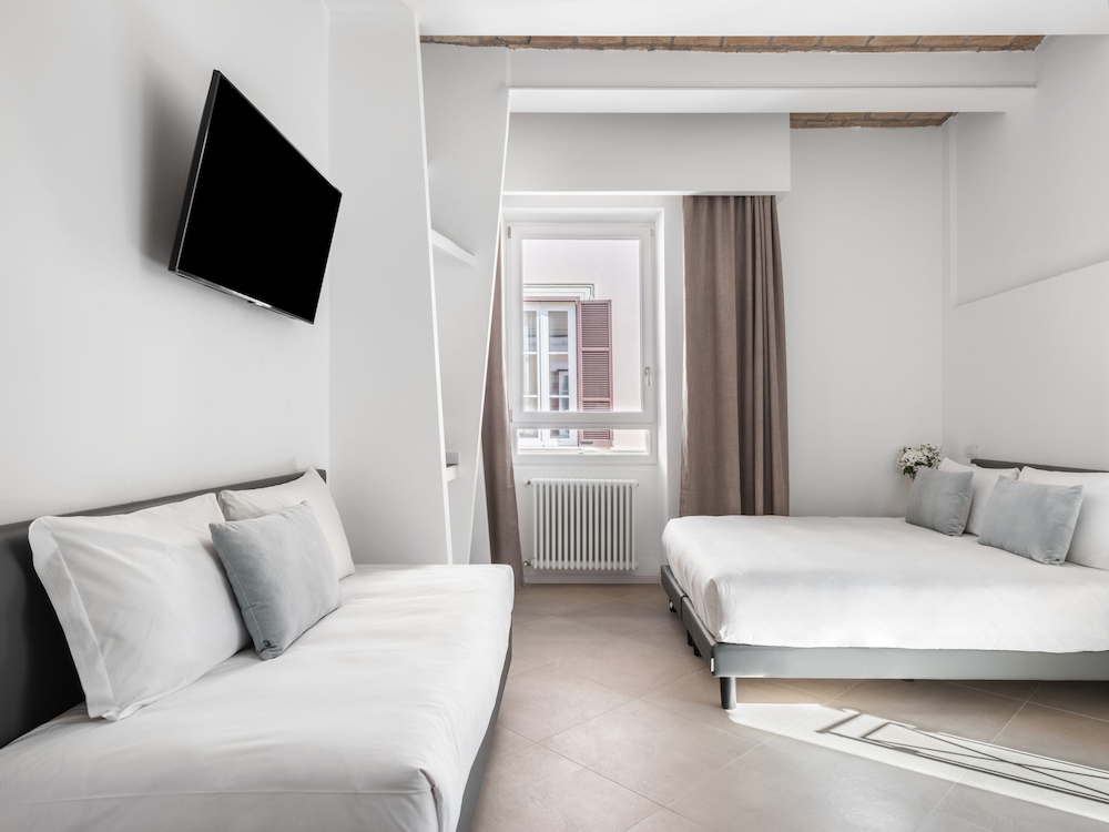 Medium Room, Terrace, Extra Single Bed photo 2