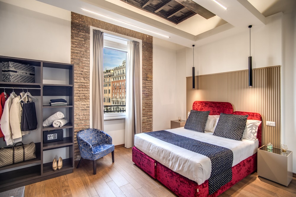 Superior Double or Twin Room, City View photo 3